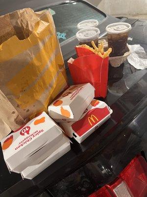 Only got the 40pc 2L fries and the 3 drinks