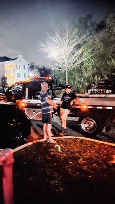 2 GO TOWING & DUMPSTER