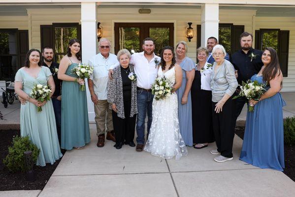 WG Miller Creations Florist Studio