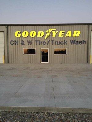 Ch&W Tire / Truck Wash