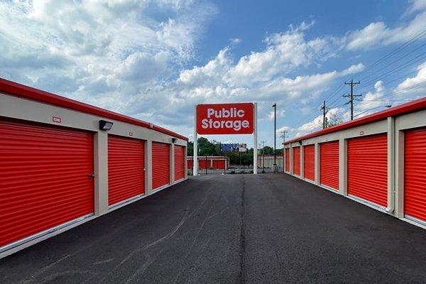 Public Storage