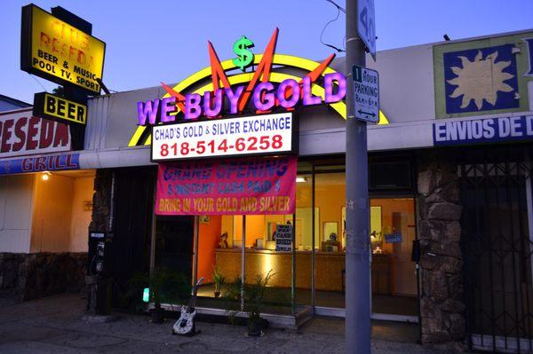 Chads gold and silver next to club reseda.