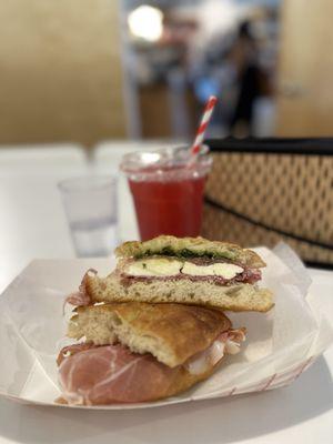 Camellia Coffee House