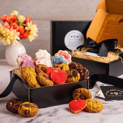 Phenomenal Woman Cookie Box