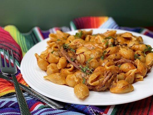 Buena birria pasta