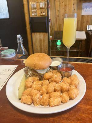 Smash burger and tots