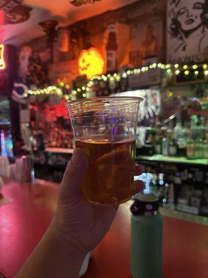 J. Clyde's Pub