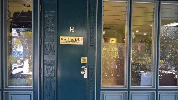 Iris Liu Dental Center