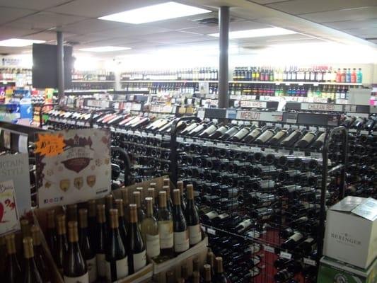 Olde Solomon's Wine and Spirits