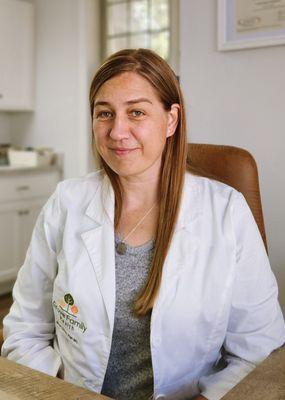 Sheri Dean FNP Owner Grove Family Health
Accepting new patients as family primary care and direct primary care clinic.