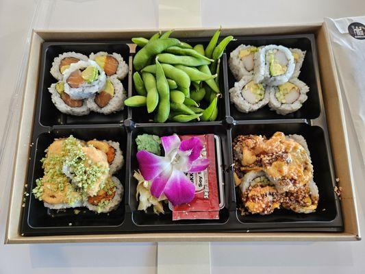 Rolls tastes so fresh. It comes with an Edamame appetizer.