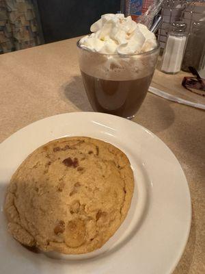 Broadway Lights Diner & Cafe