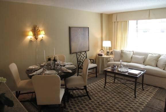Hampton Court Luxury Apartments - Glenwood