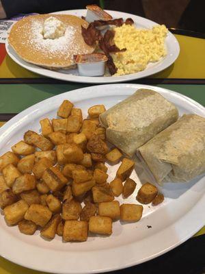 Sammy's Beach Bar & Grill