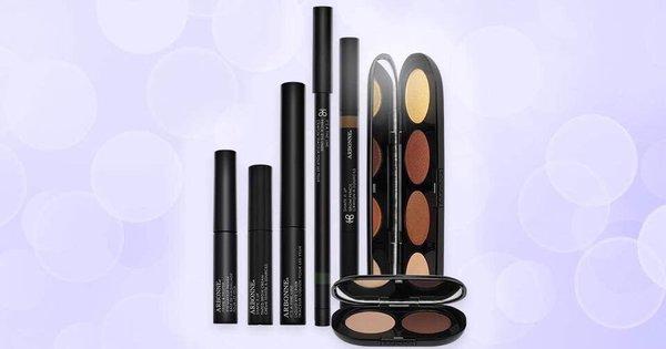 Stephanie's Nail & Make Up Parlor