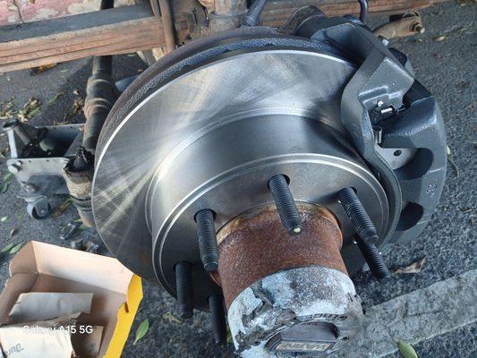 New rotos. , brakes calipers