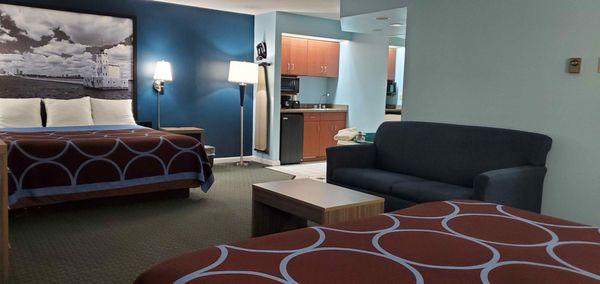 2 king jacuzzi suites