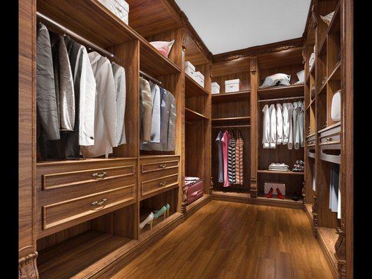 Custom closet