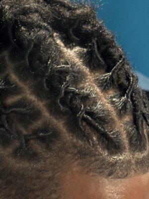 Loc ReTwist with a style