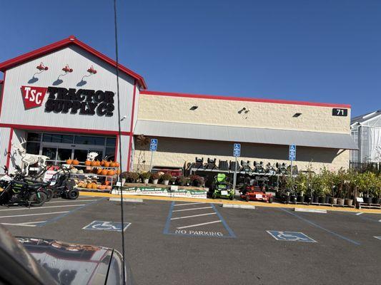 Tractor Supply