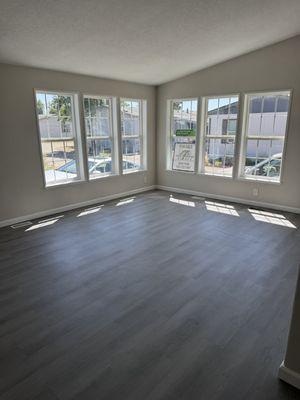 Not a spec of dust! Market ready!