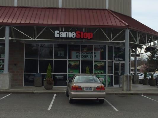 Photo from the parking lot.