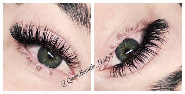 The Beauty Bar by Holly Thai