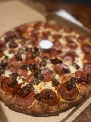 Redwood Pizza and Wings