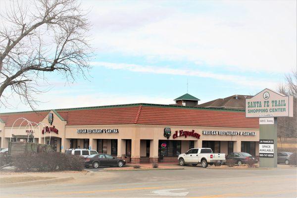 Commercial Real Property for Lease: Santa Fe Trail Shopping Center (business spaces, resturaunts, etc.)