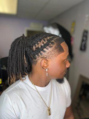 J’s Salon and Barber