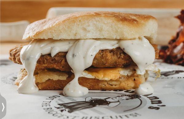 Fried pork chop and gravy