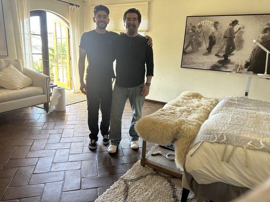 Roberto A Ayala Creative