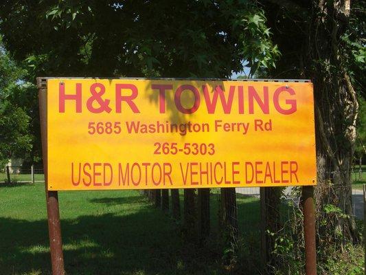 H & R Towing