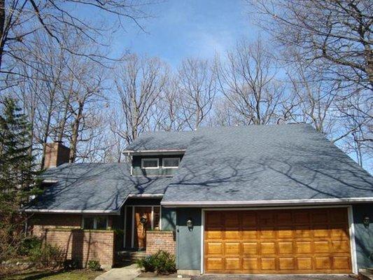 Hill's Roofing & Windows