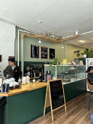Dolly's Coffee Shop