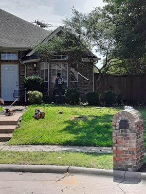 Affordable Window & Gutter Cleaning Service