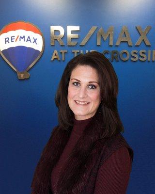 Lindsey Moulton RE/MAX At The Crossing The Prescription to Finding YOUR Haven or getting your home SOLD!