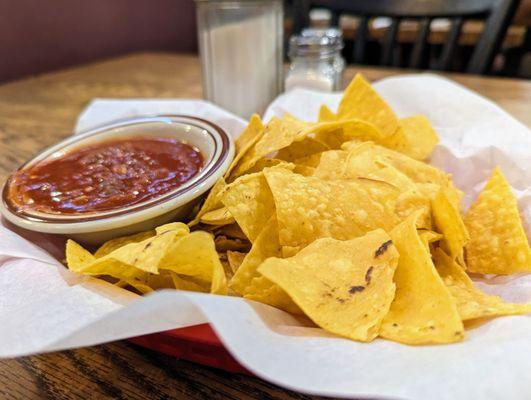 Mac's La Sierra Restaurant