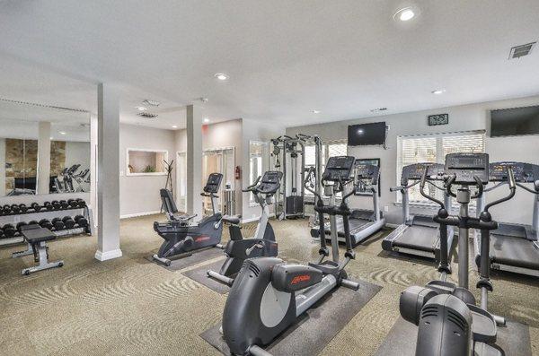 Stonington Farm Apartments