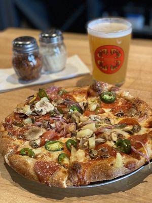 "Good Ole' Boy" pizza paired with an IPA. Yes, Please!