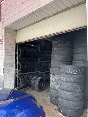 Round Used Tire