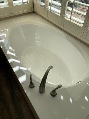 Our new looking bath tub!