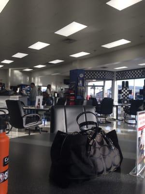 Les Schwab Tire Center