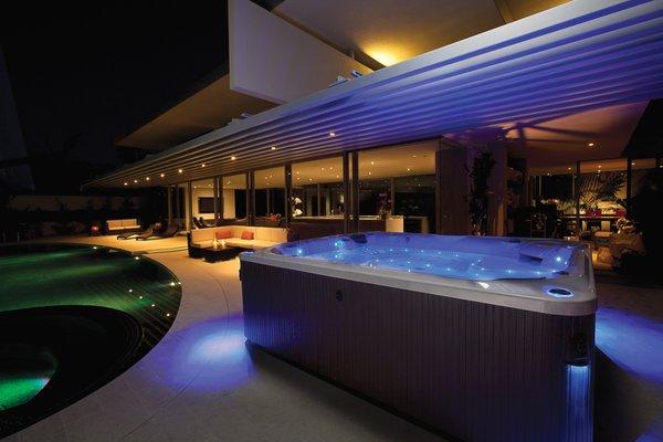 Capital Hot Tubs & Saunas