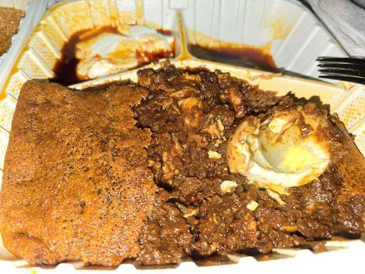 Doro wot Ethiopian chicken plate