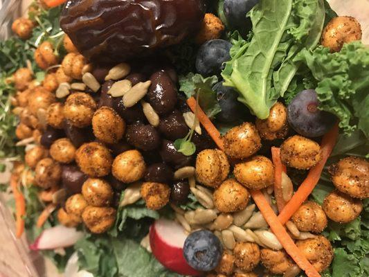 Organic Kale & ChickPea Salad