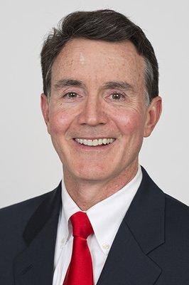 JAMES N. MCMANUS, M.D.
Comprehensive Medical & Surgical Eye Care
Cataract Surgeon