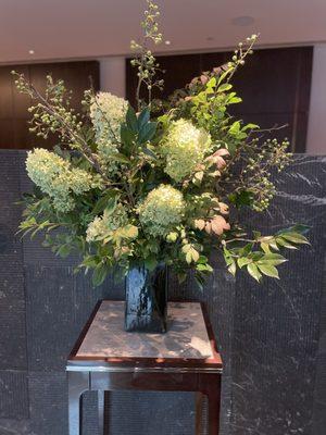 Entry arrangement for a restaurant at Columbus Circle