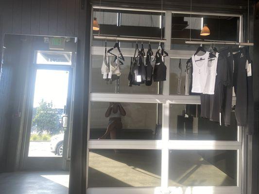 Y7 Studio - Los Angeles