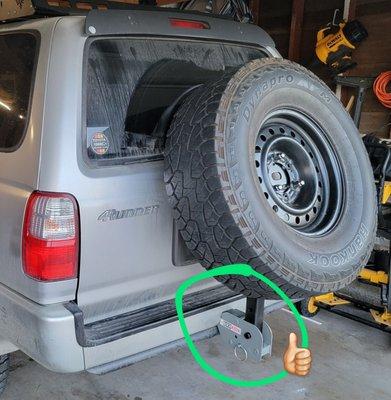 Mick cut/welded the black hitch tube to allow me to use it with this Black Widow folding trailer hitch adapter.